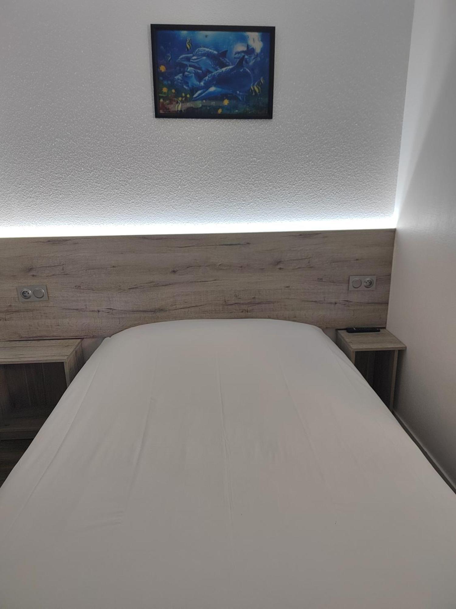 Alpha Hotel Bouafle Dış mekan fotoğraf