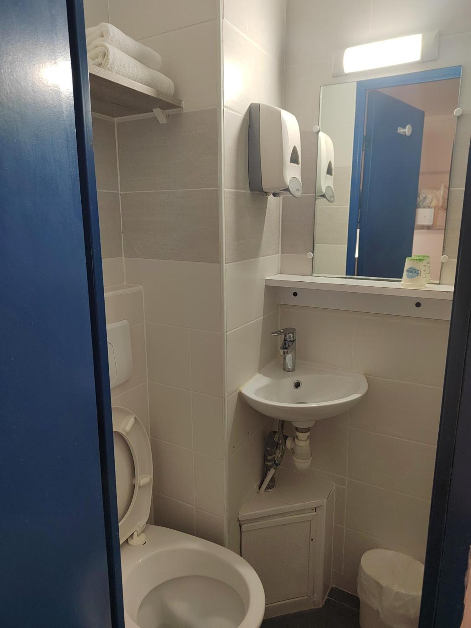Alpha Hotel Bouafle Dış mekan fotoğraf