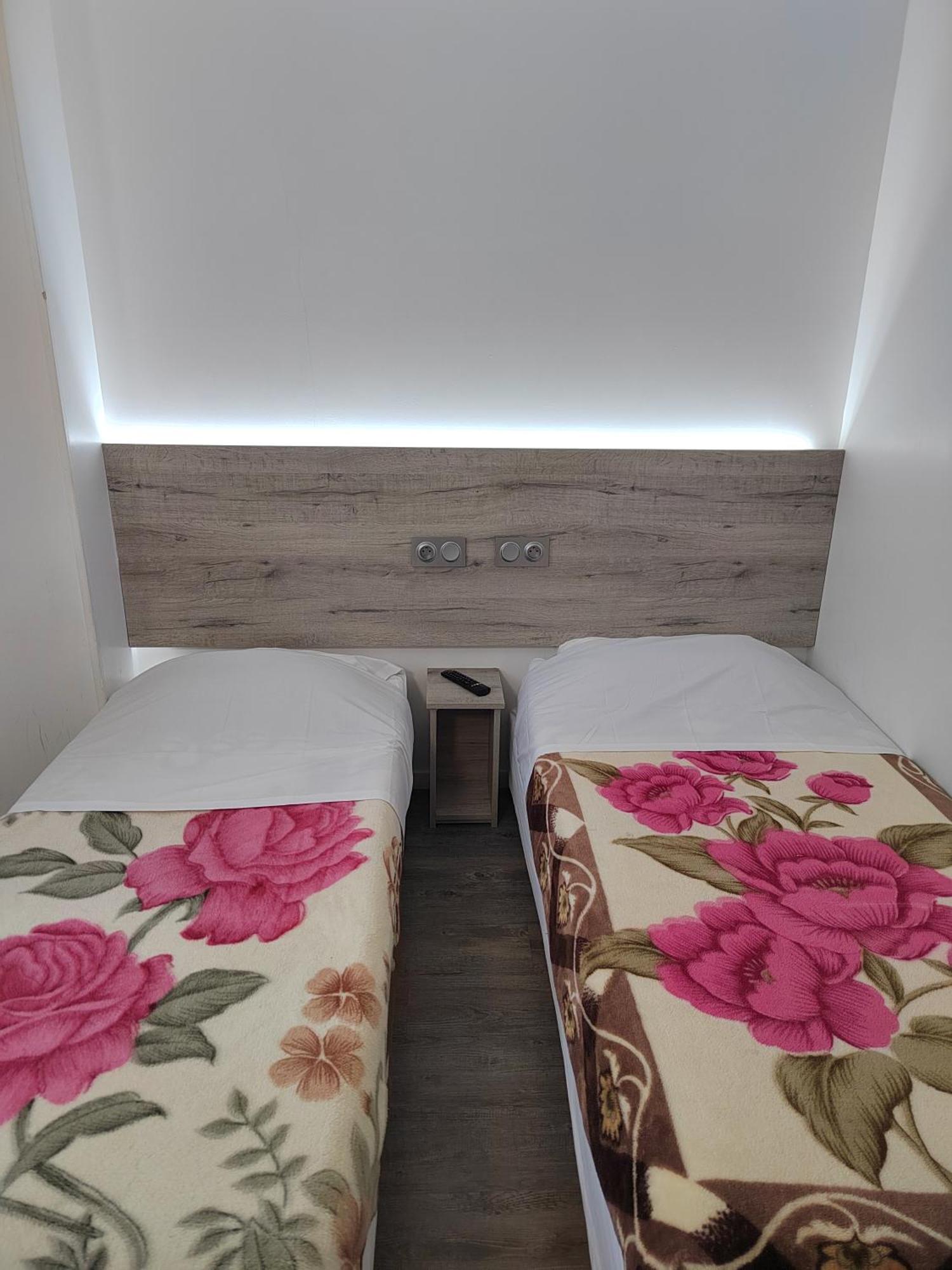 Alpha Hotel Bouafle Dış mekan fotoğraf