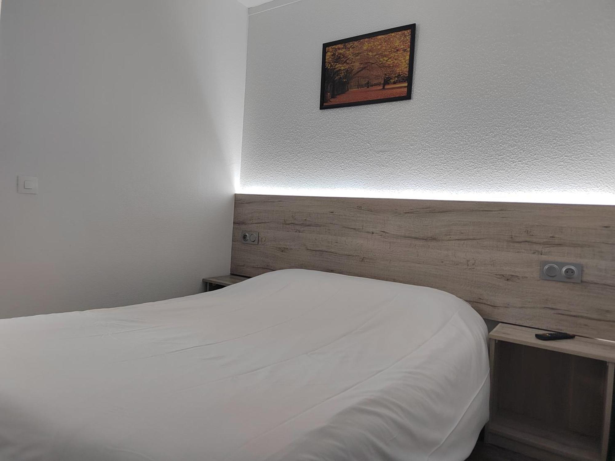 Alpha Hotel Bouafle Dış mekan fotoğraf