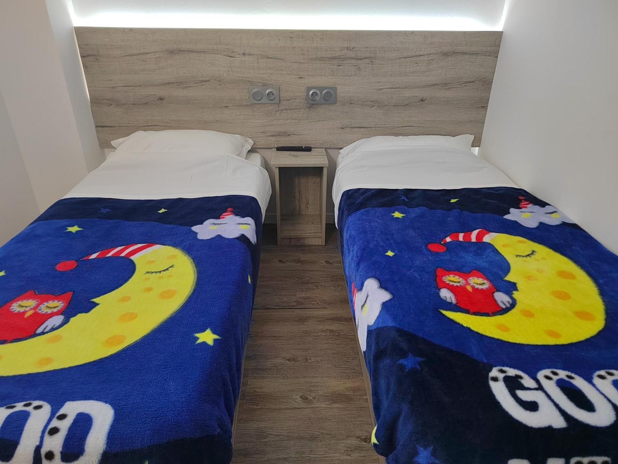 Alpha Hotel Bouafle Dış mekan fotoğraf